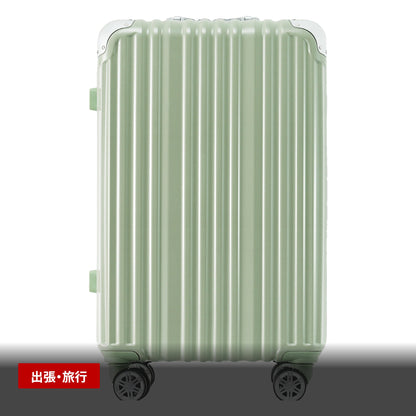 スーツケース Mサイズ USBポート&カップホルダー付き ダブルキャスター アルミフレーム 使用シーン